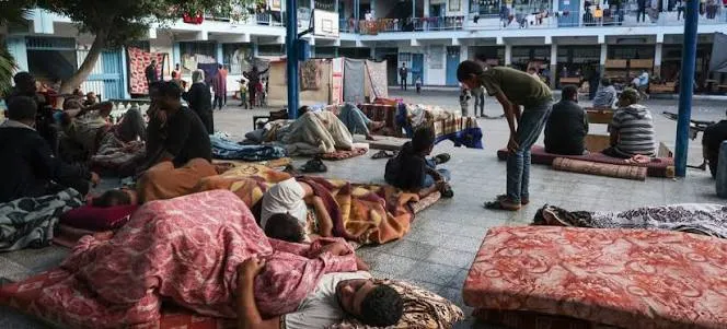 منظمات صحية: الأجواء الشتوية وقيود إدخال الأدوية تسرّع انتشار الأوبئة في قطاع غزة